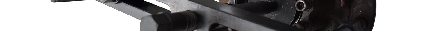 Safely Removing Stubborn HGV Wheel Hubs: A Workshop-Ready Solution