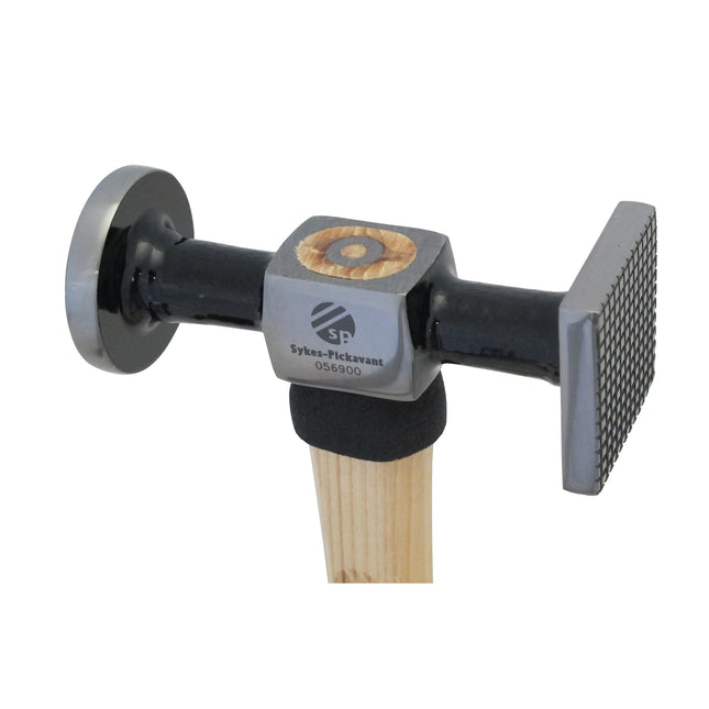 056900v2 close up of hammer head