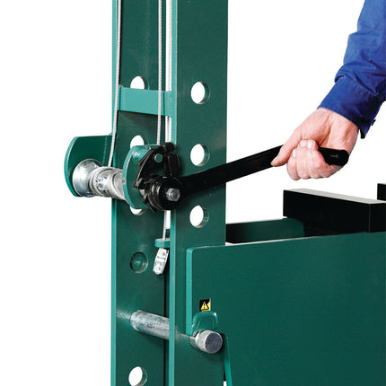53417000 - Hydraulic Workshop Press 70 Tonne Hand/Foot Operated