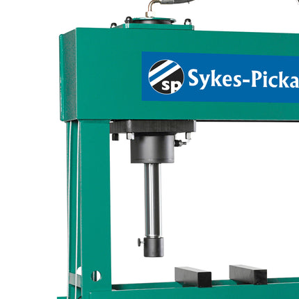 53417000 - Hydraulic Workshop Press 70 Tonne Hand/Foot Operated